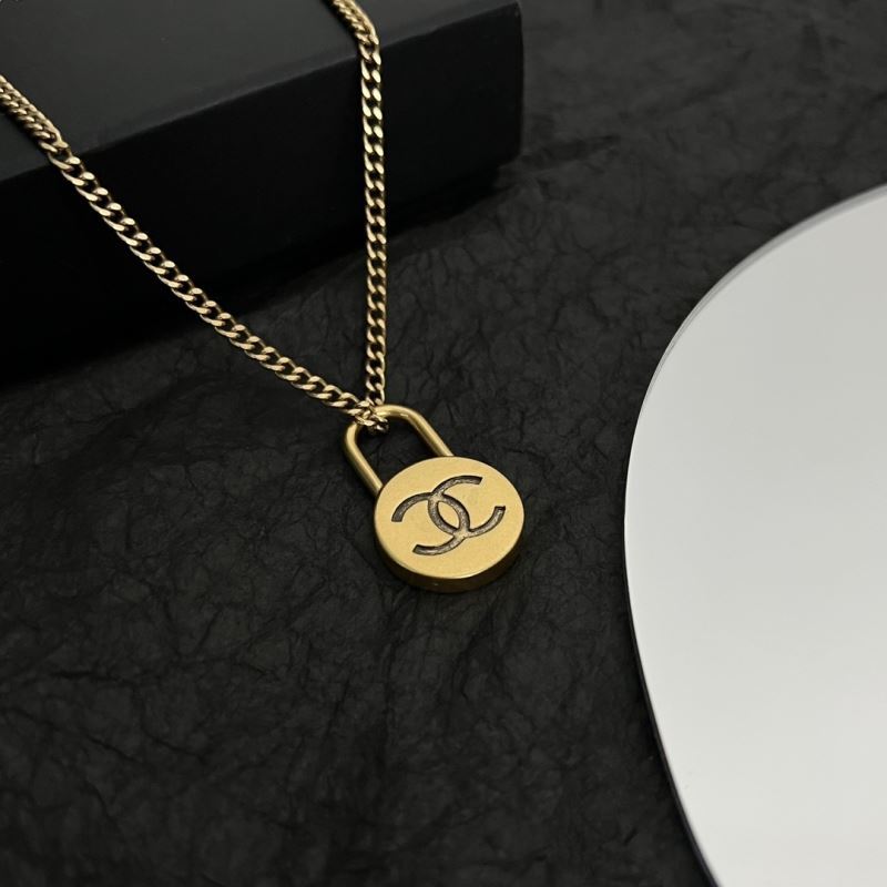 Chanel Necklaces